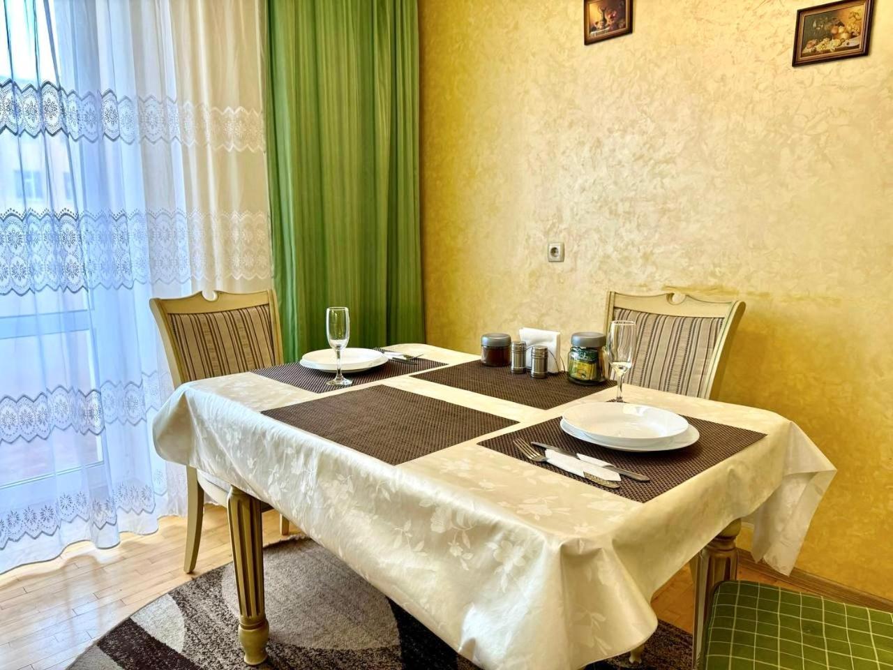 Apartpoltava Вишукані Просторі Апартаменти, Аграрний Університет, Звітна Документація ภายนอก รูปภาพ